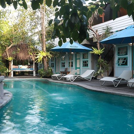 Kosta Hostel Seminyak Dış mekan fotoğraf