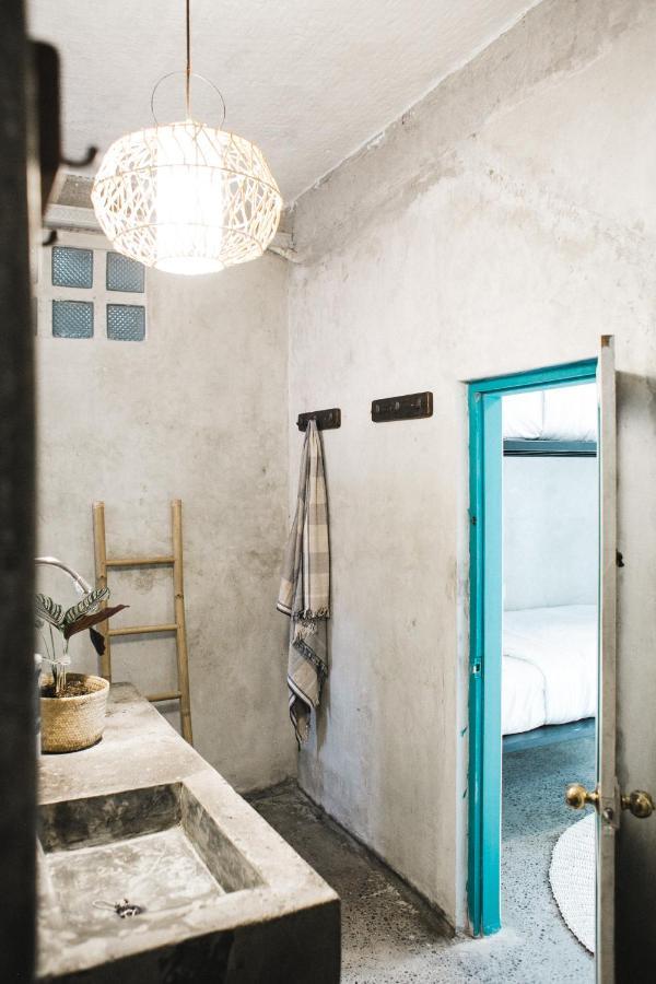 Kosta Hostel Seminyak Dış mekan fotoğraf