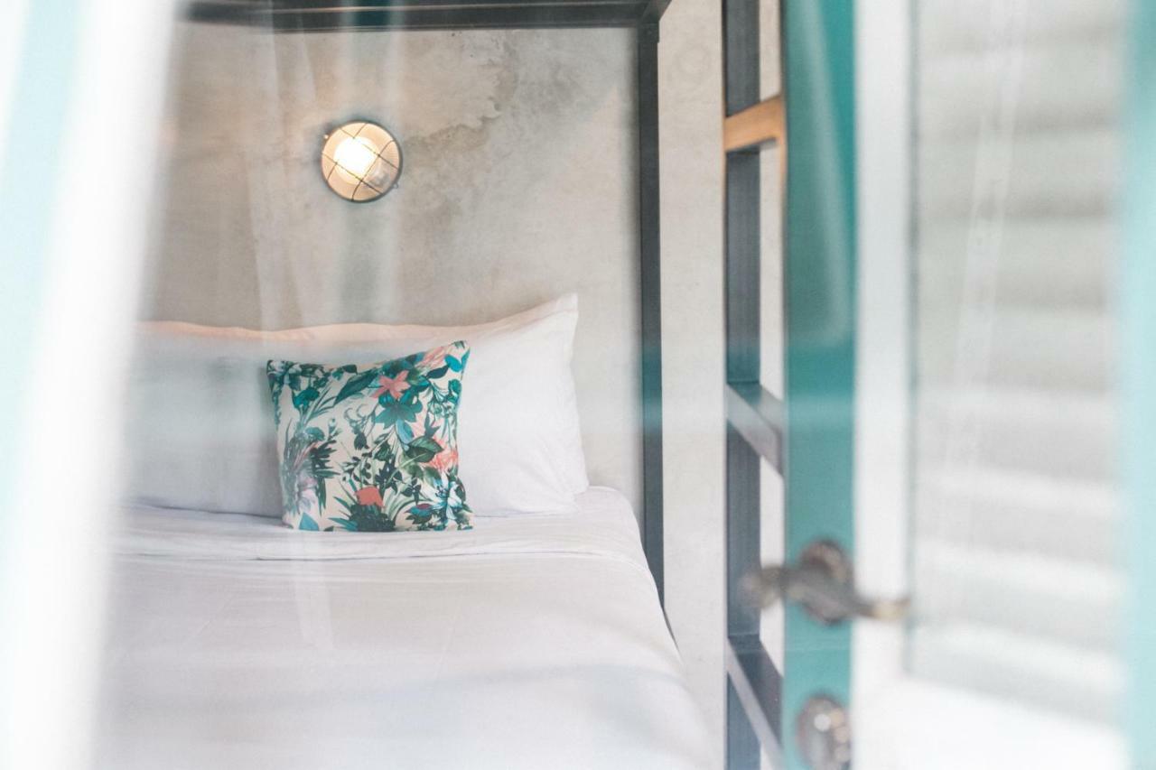 Kosta Hostel Seminyak Dış mekan fotoğraf
