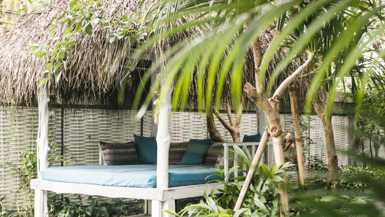 Kosta Hostel Seminyak Dış mekan fotoğraf