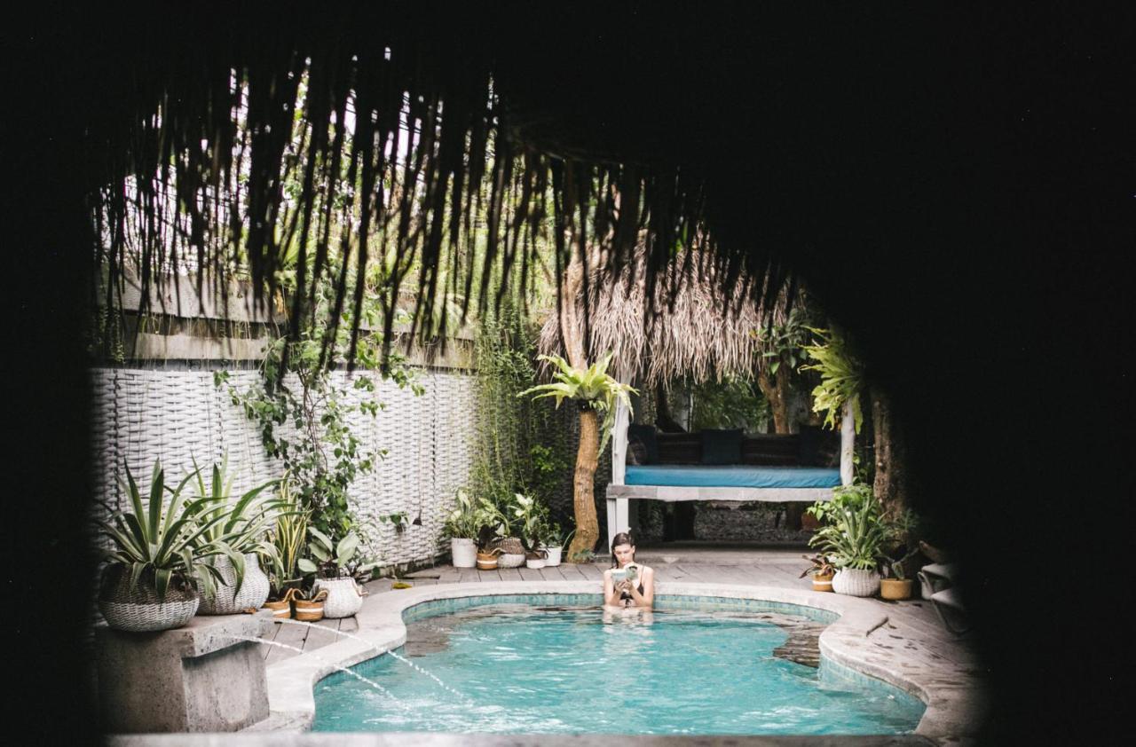 Kosta Hostel Seminyak Dış mekan fotoğraf