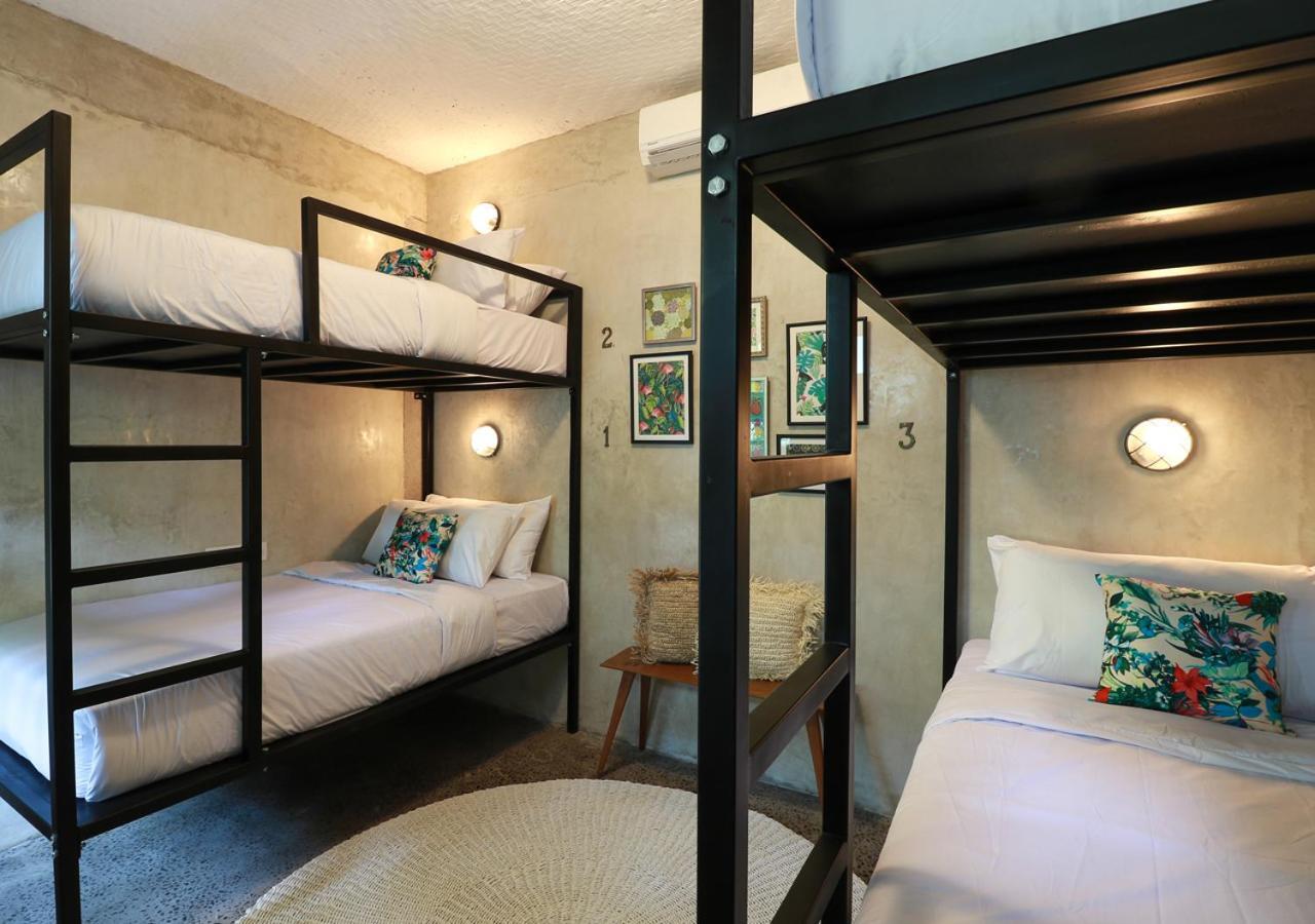 Kosta Hostel Seminyak Dış mekan fotoğraf